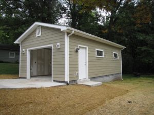 golden-detached-garage2